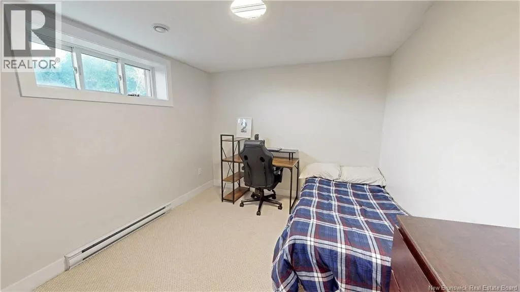 18 Elmwood Drive