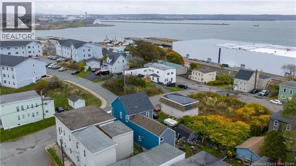 15 Victoria West Street