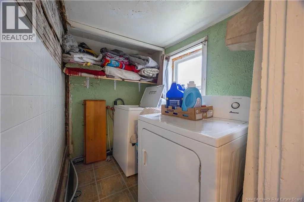 15 Victoria West Street