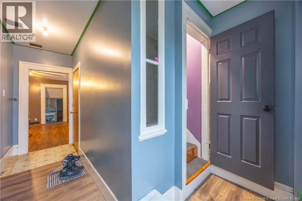 15 Victoria West Street