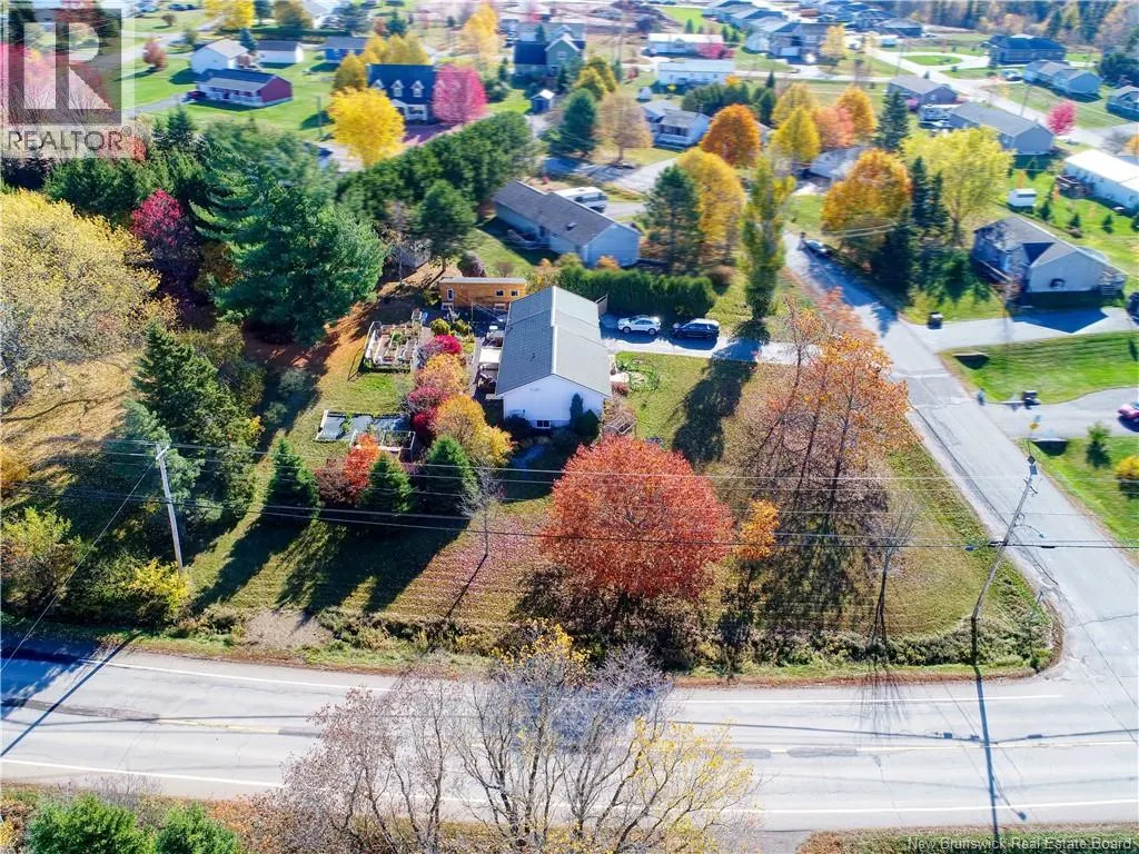 2 Meredith Drive
