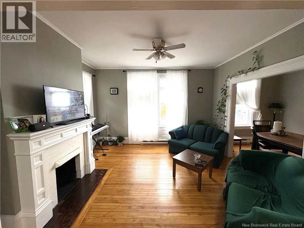 131 Wentworth Street