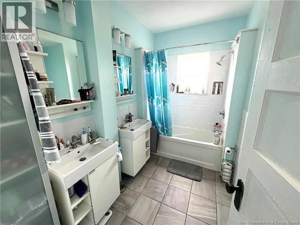 131 Wentworth Street