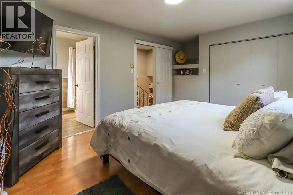 259 Bay Crescent Drive