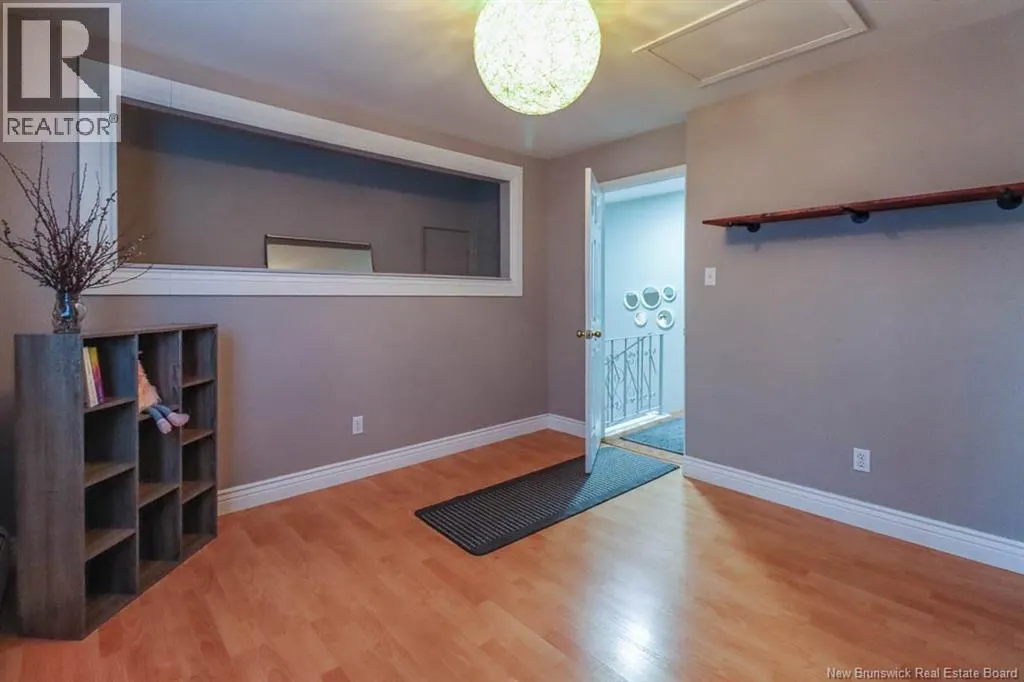 259 Bay Crescent Drive