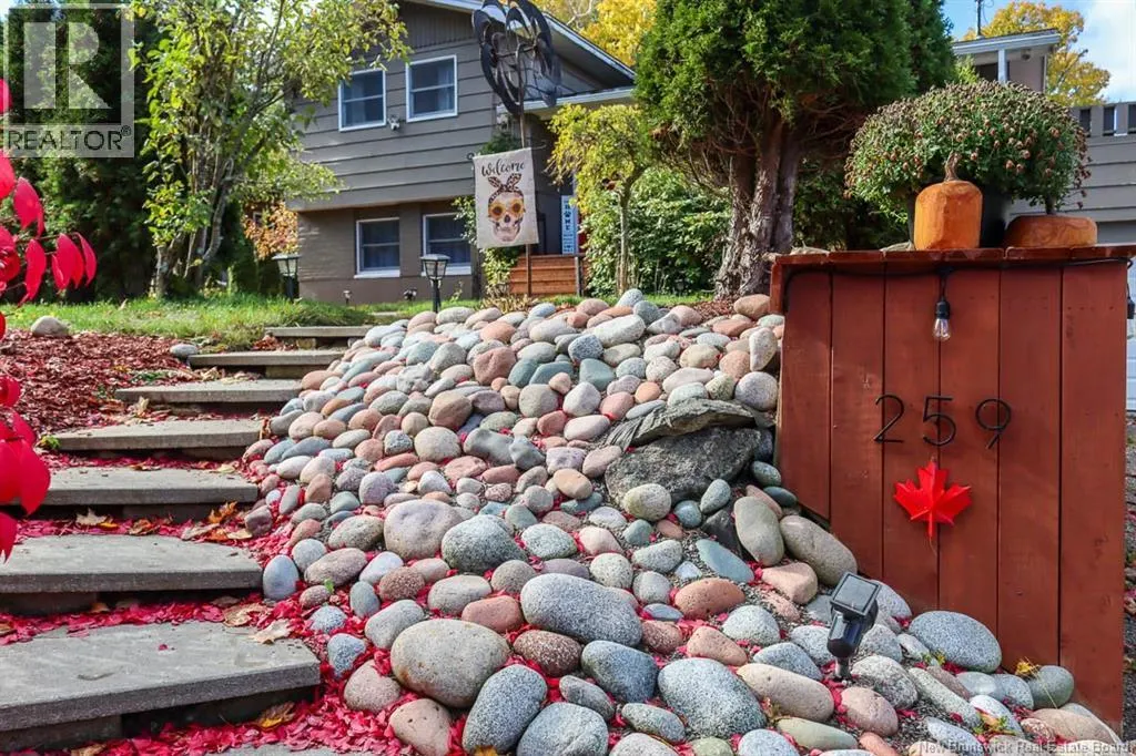 259 Bay Crescent Drive