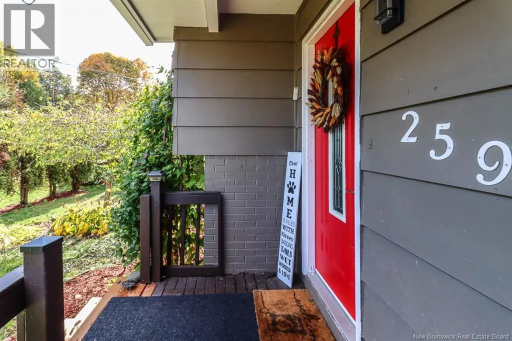 259 Bay Crescent Drive