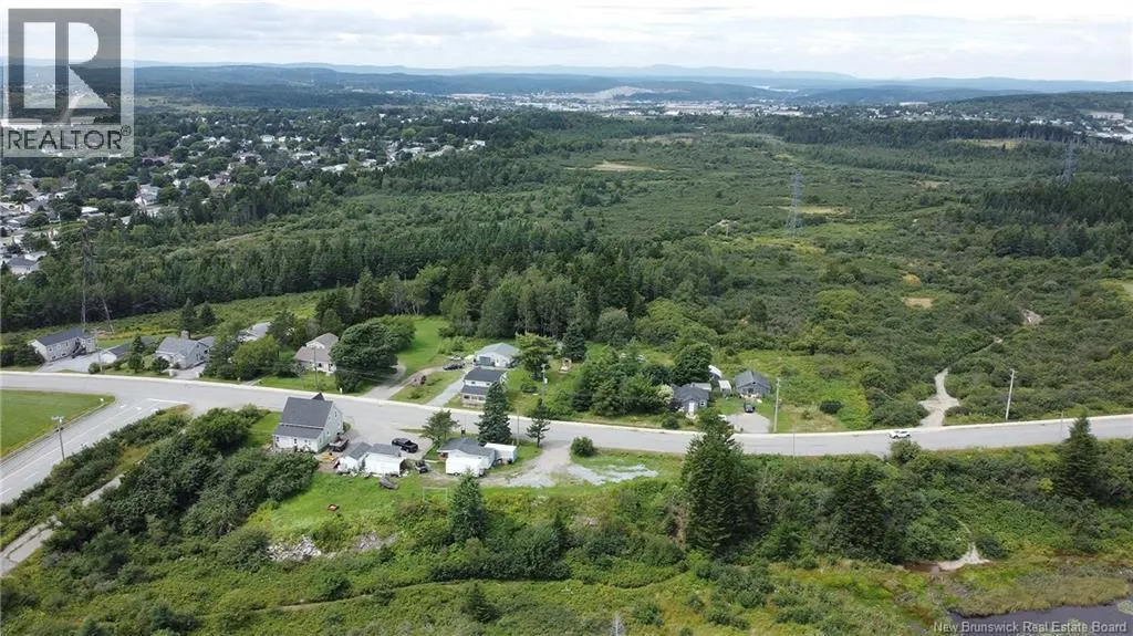 Vacant Grandview Avenue