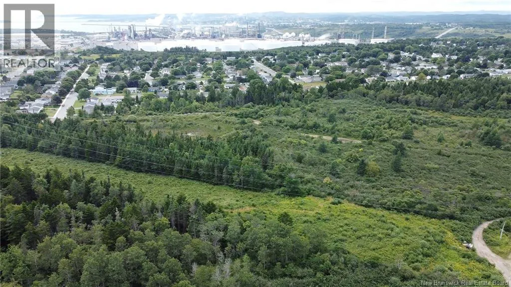 Vacant Grandview Avenue