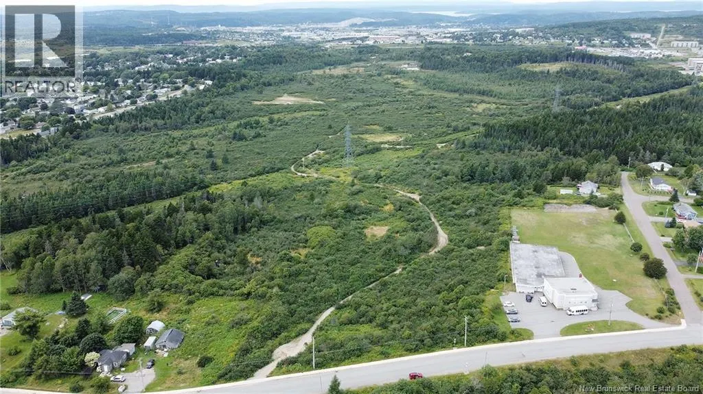 Vacant Grandview Avenue