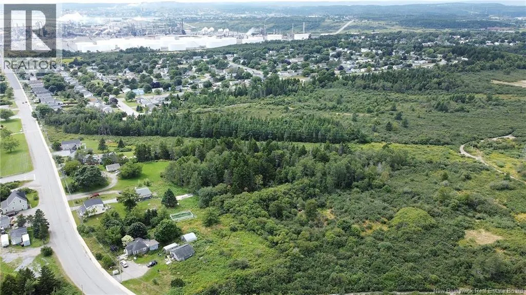 Vacant Grandview Avenue