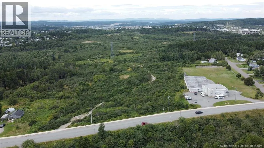 Vacant Grandview Avenue