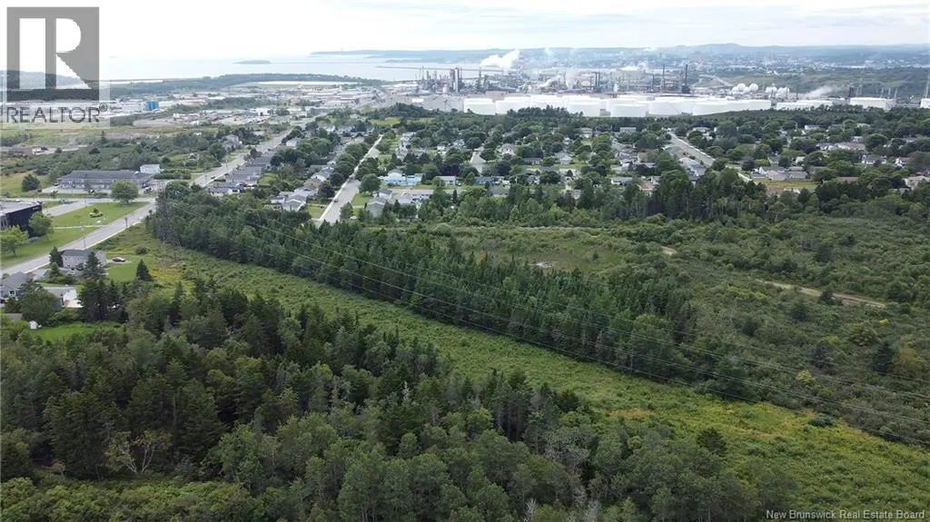 Vacant Grandview Avenue