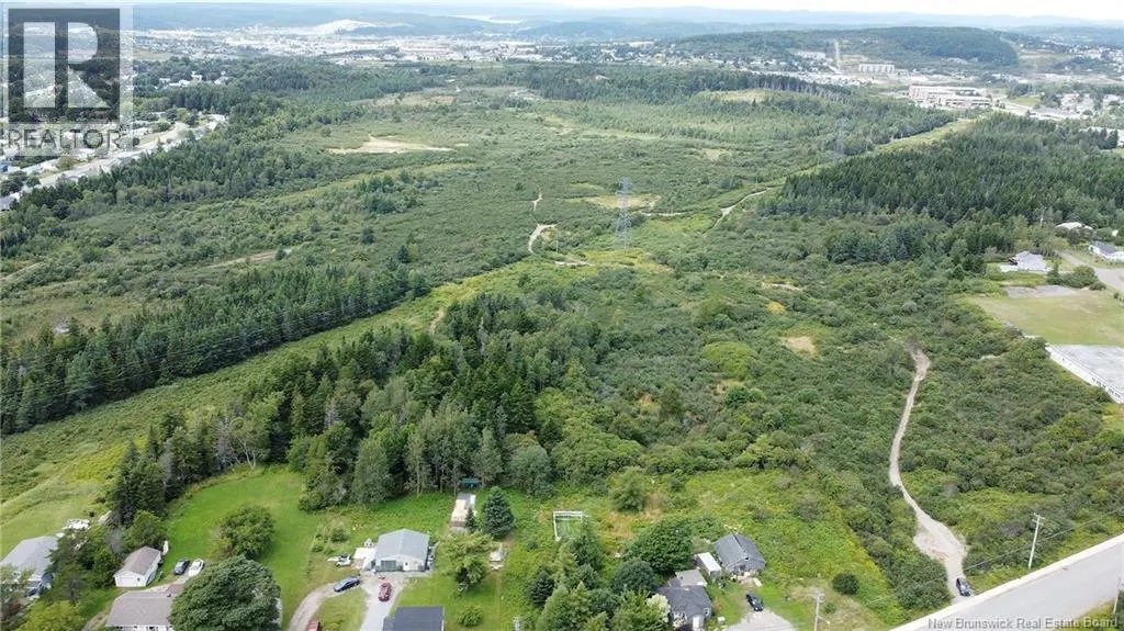 Vacant Grandview Avenue