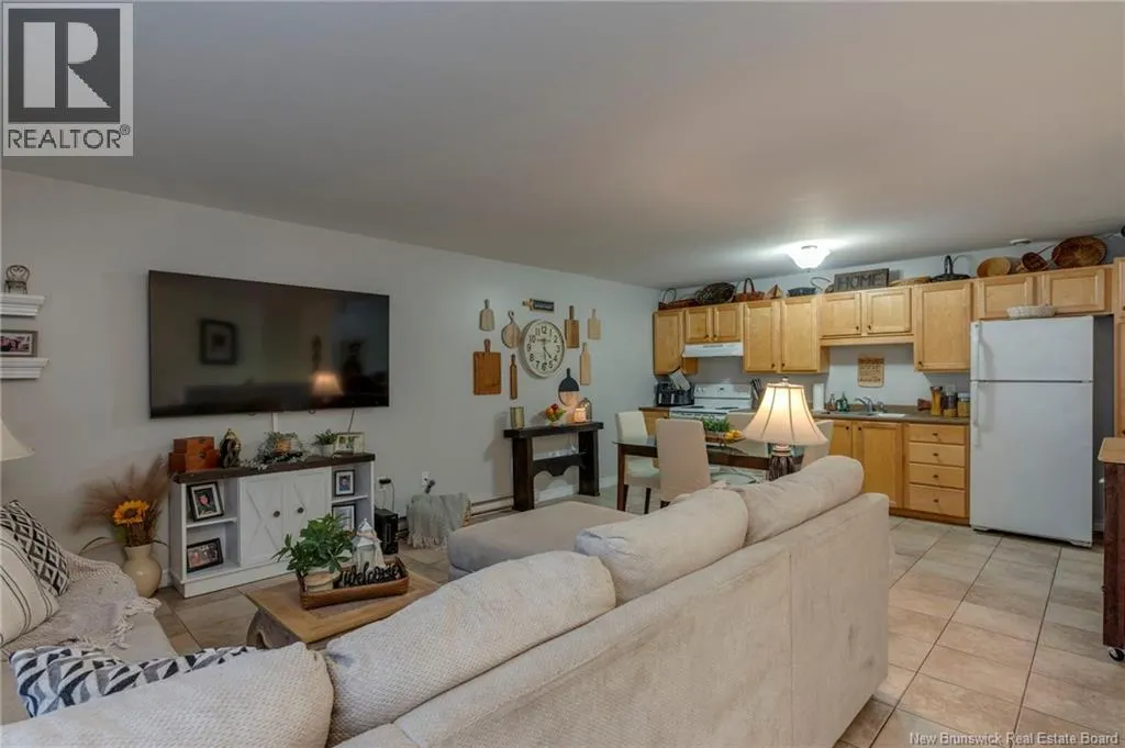 20 Woodhollow Unit# 5