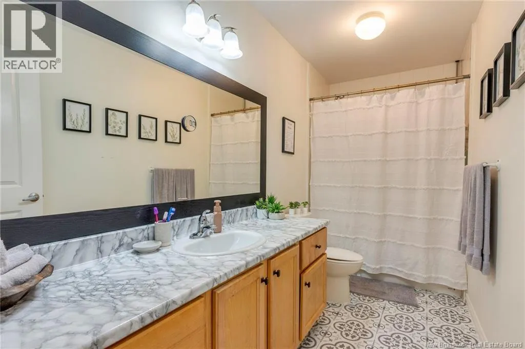 20 Woodhollow Unit# 5