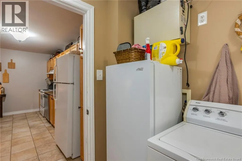 20 Woodhollow Unit# 5