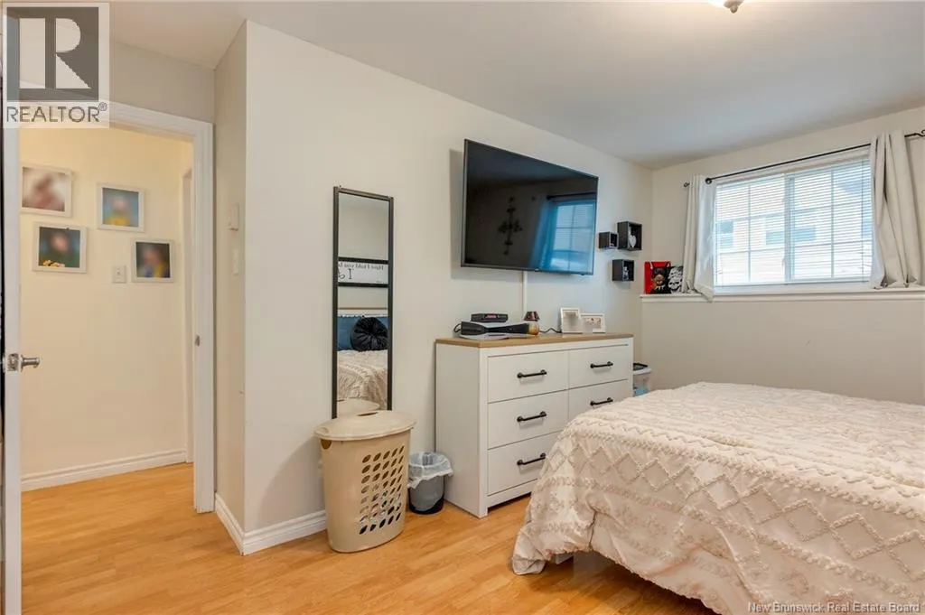 20 Woodhollow Unit# 5