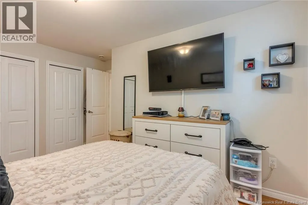 20 Woodhollow Unit# 5