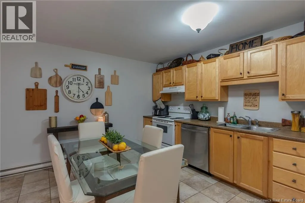 20 Woodhollow Unit# 5