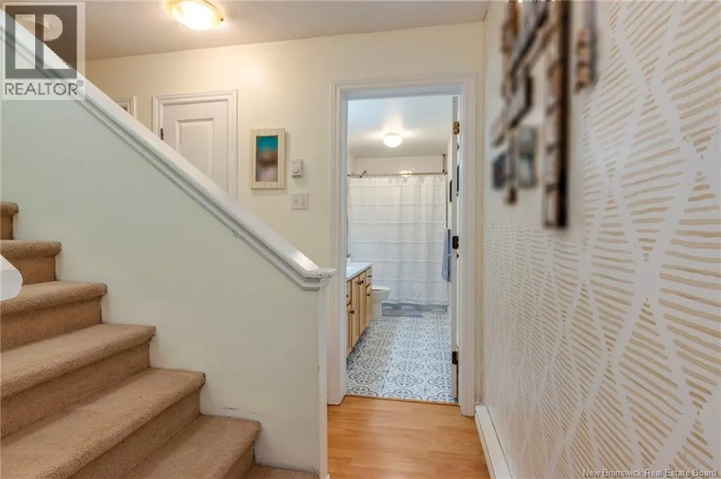 20 Woodhollow Unit# 5