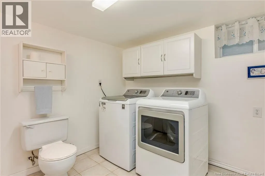 635-637 Michael Crescent