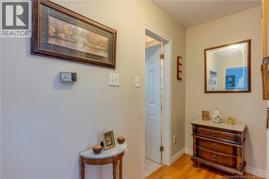 635-637 Michael Crescent