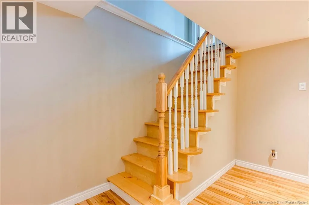 635-637 Michael Crescent