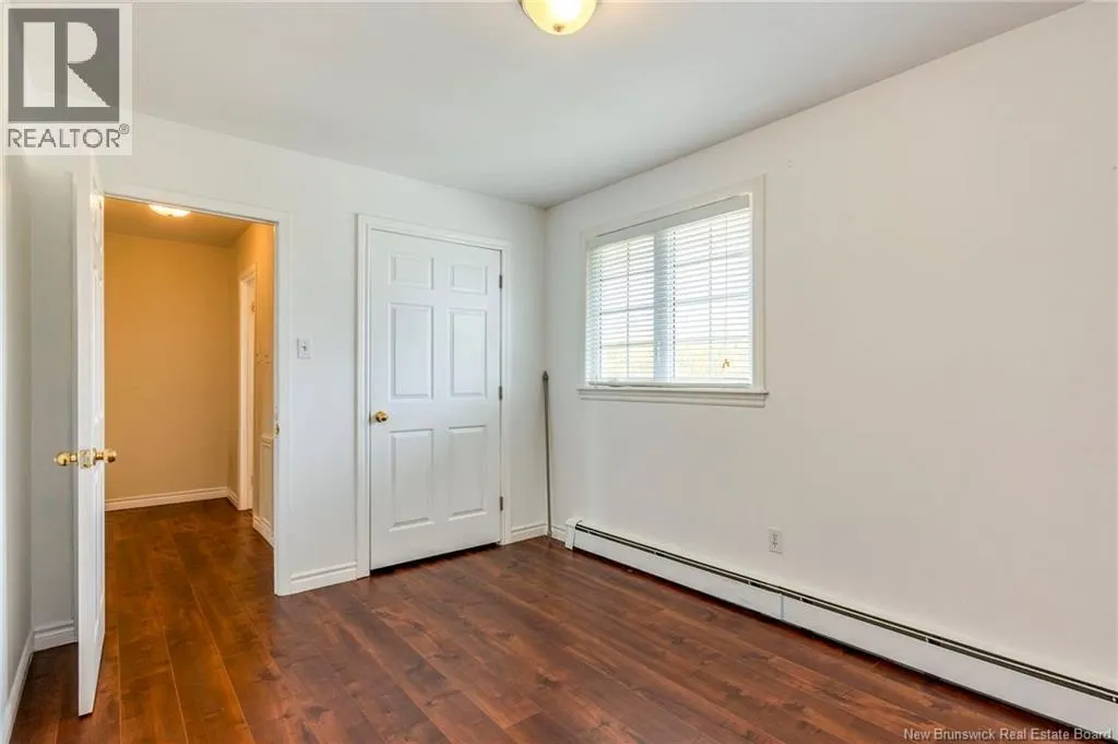 635-637 Michael Crescent