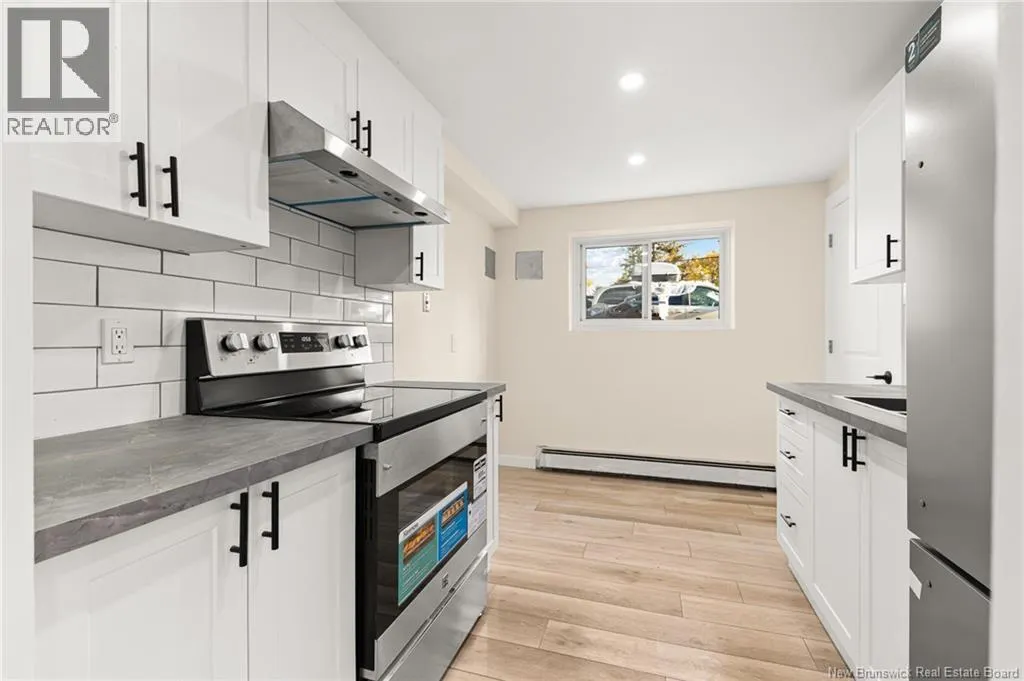 33-35 Coventry Crescent