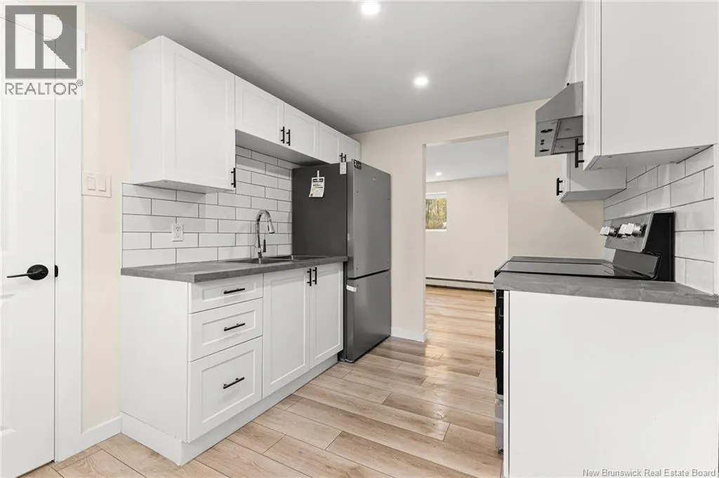 33-35 Coventry Crescent