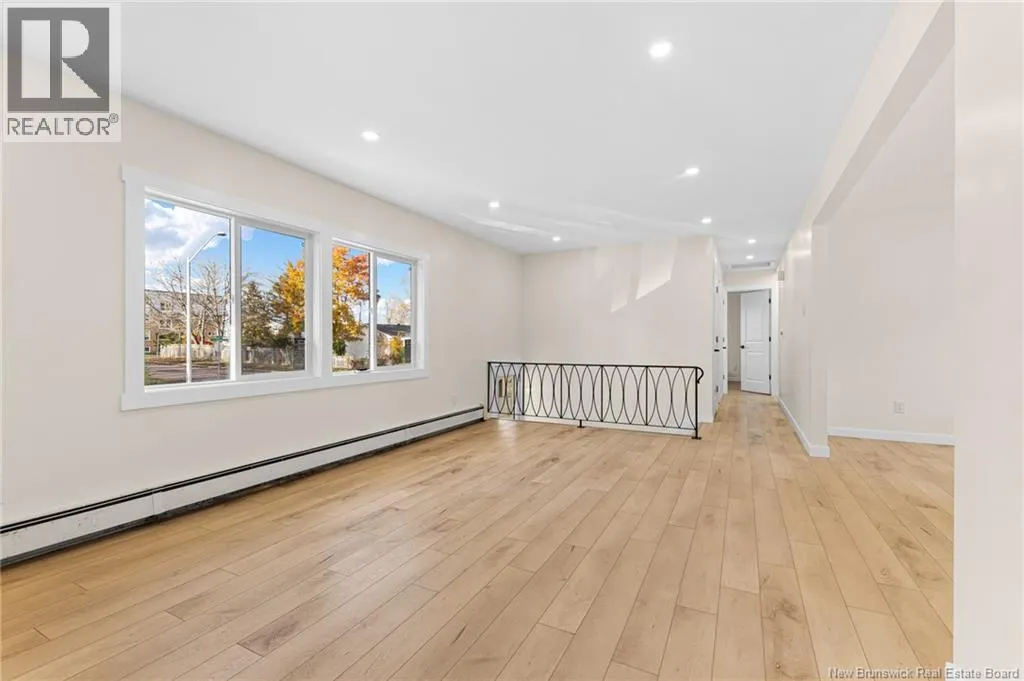 33-35 Coventry Crescent