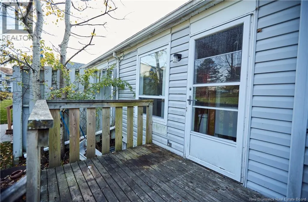 10 Brentwood Crescent