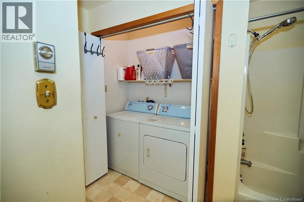 10 Brentwood Crescent