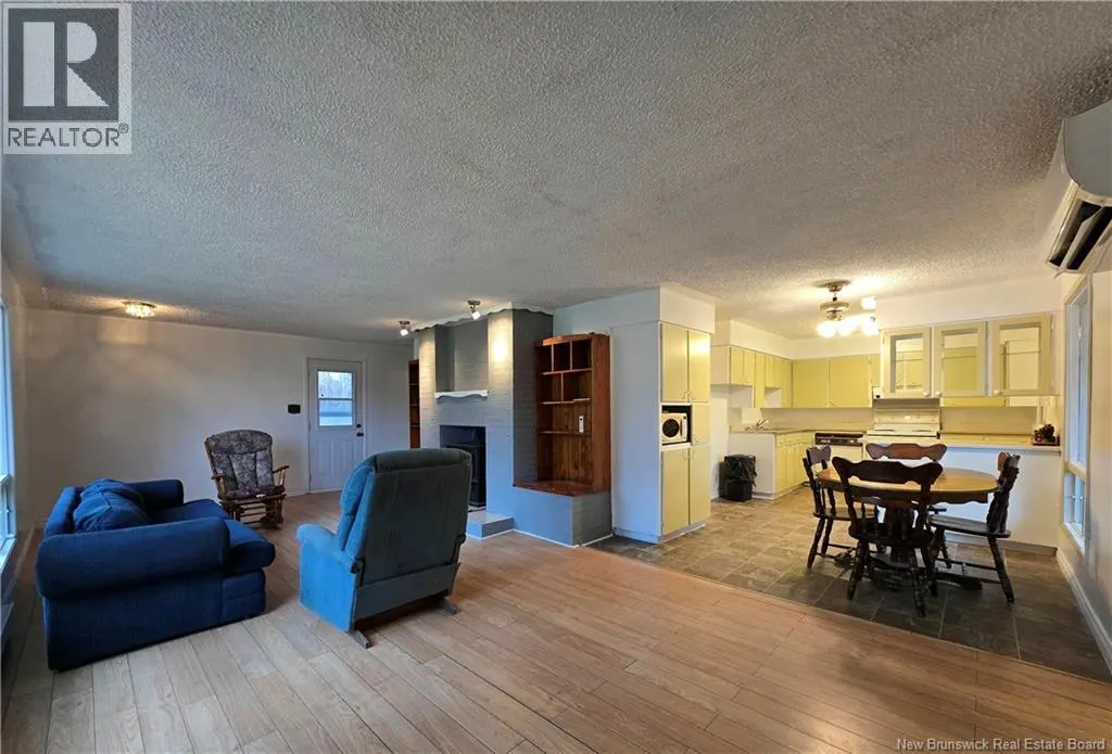 46 Rue De La Vieille Usine Street