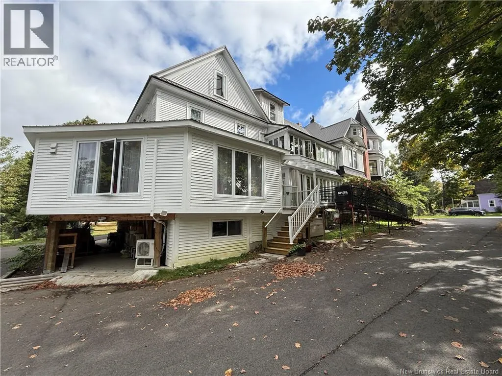 301 Woodstock Road