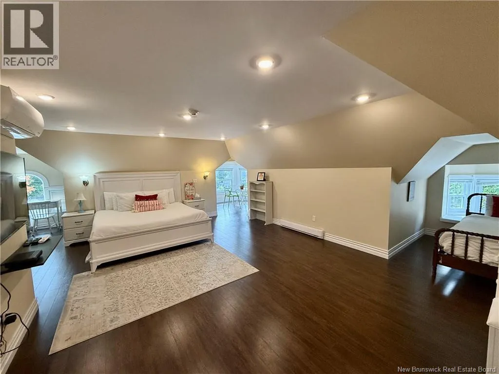 301 Woodstock Road