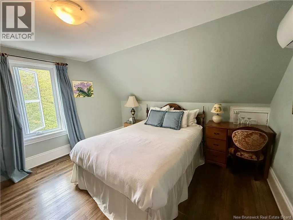 301 Woodstock Road