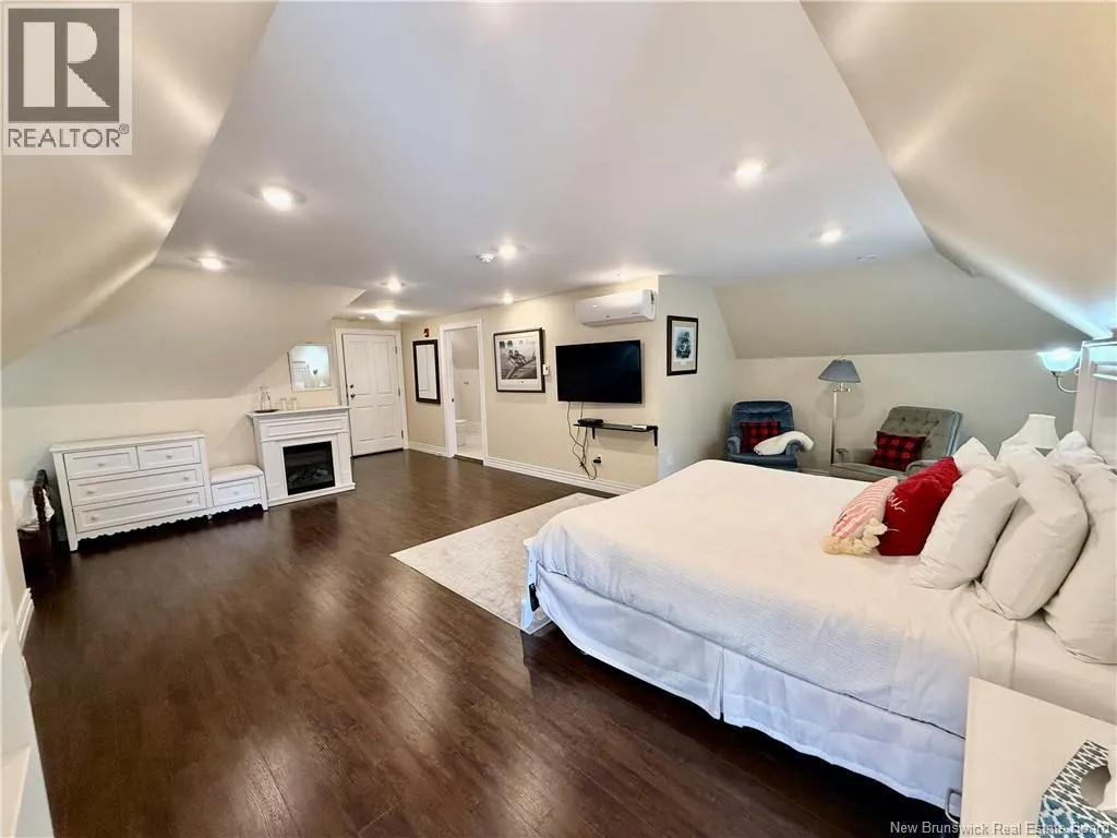 301 Woodstock Road