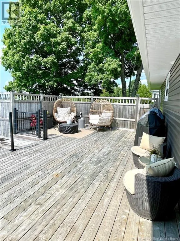 615 Rockland Road