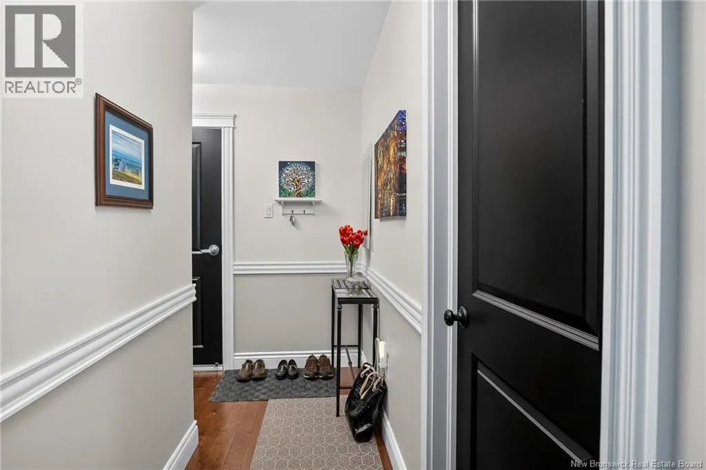 20 King George Court Unit# 302