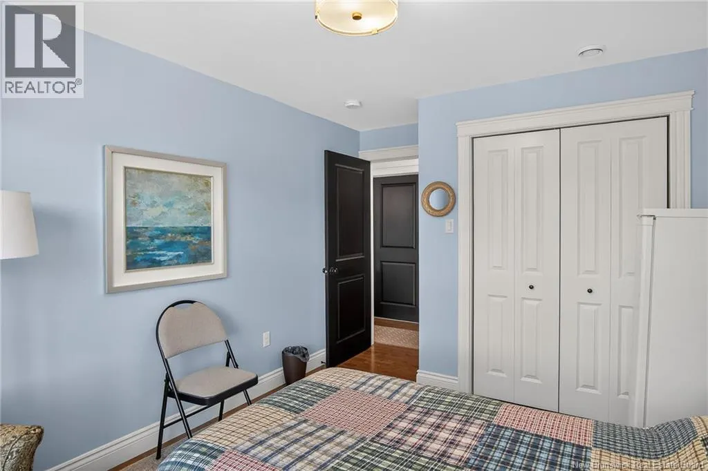20 King George Court Unit# 302