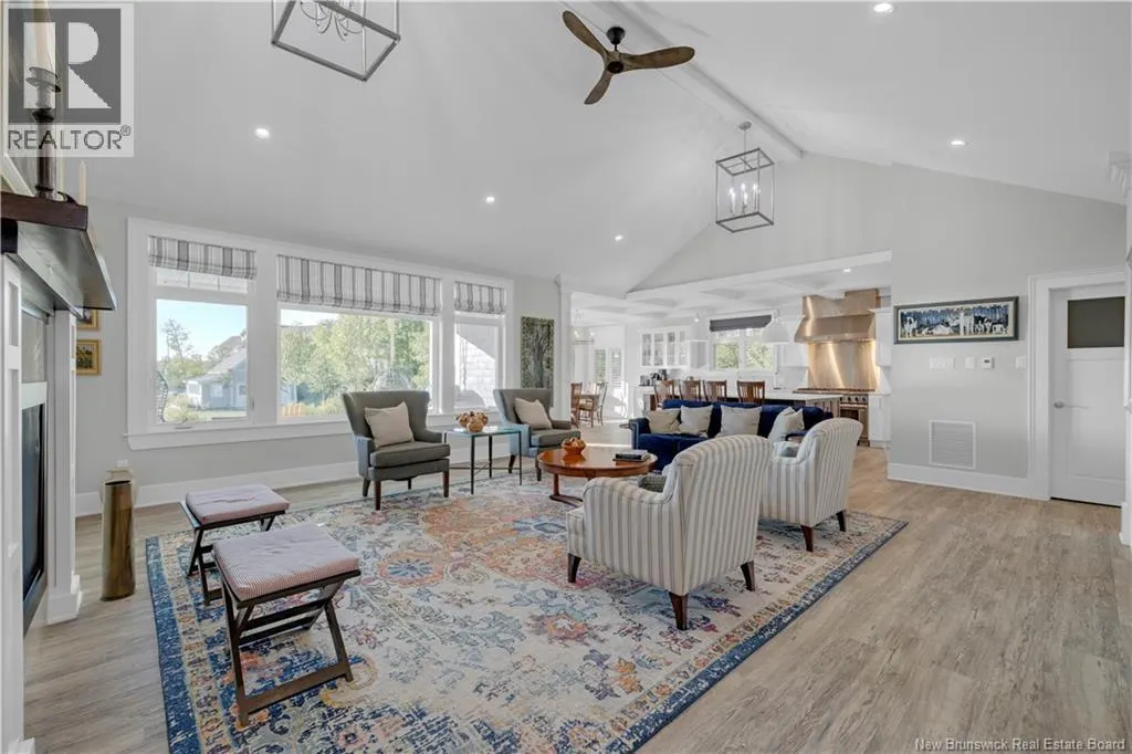 1121 Kennebecasis Drive