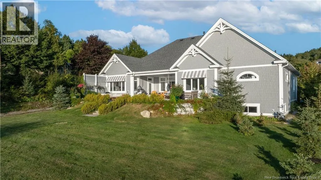1121 Kennebecasis Drive