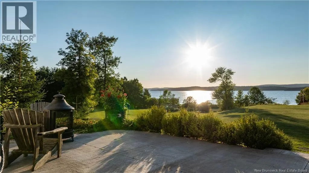 1121 Kennebecasis Drive