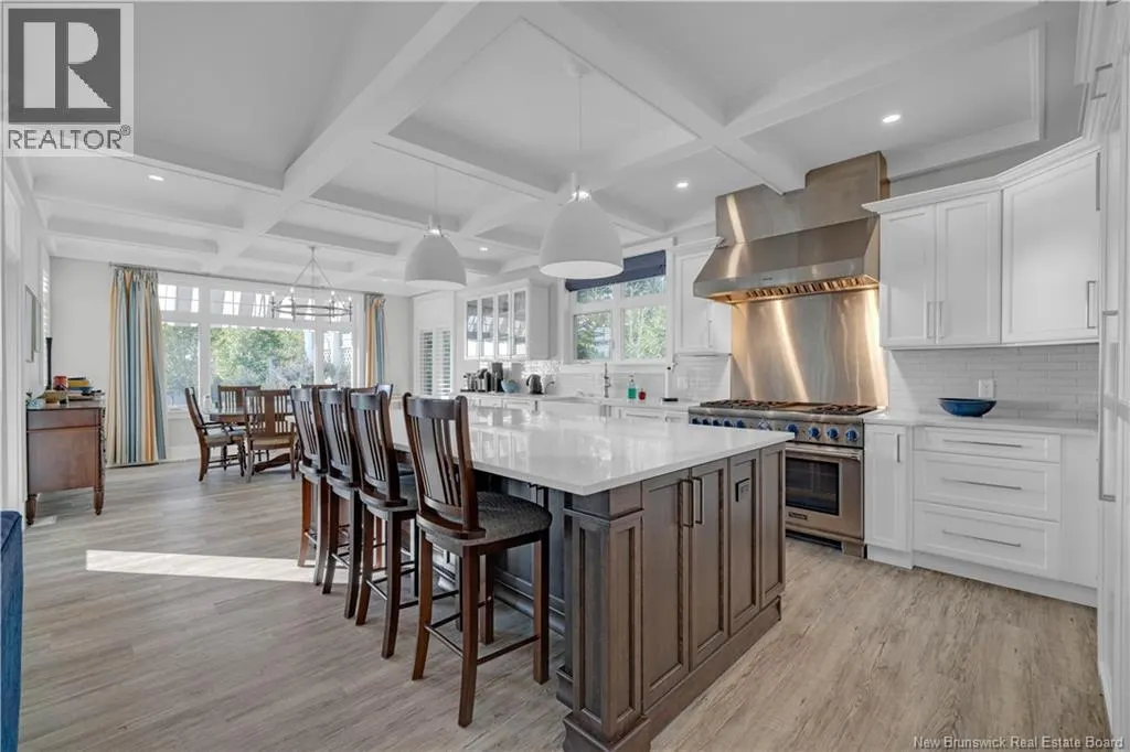 1121 Kennebecasis Drive