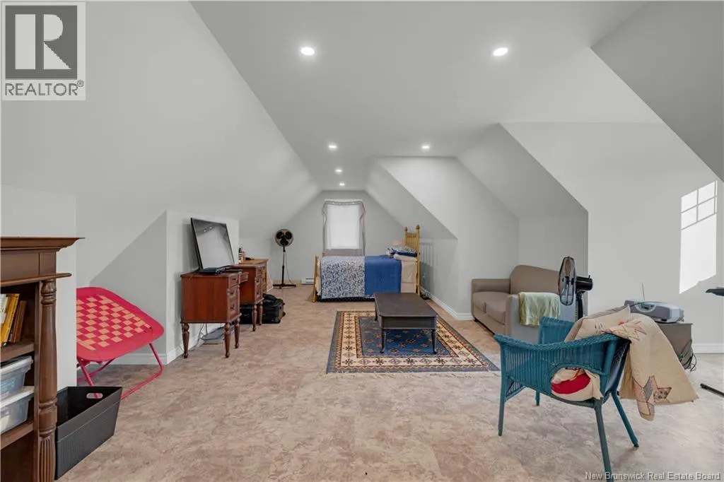 1121 Kennebecasis Drive