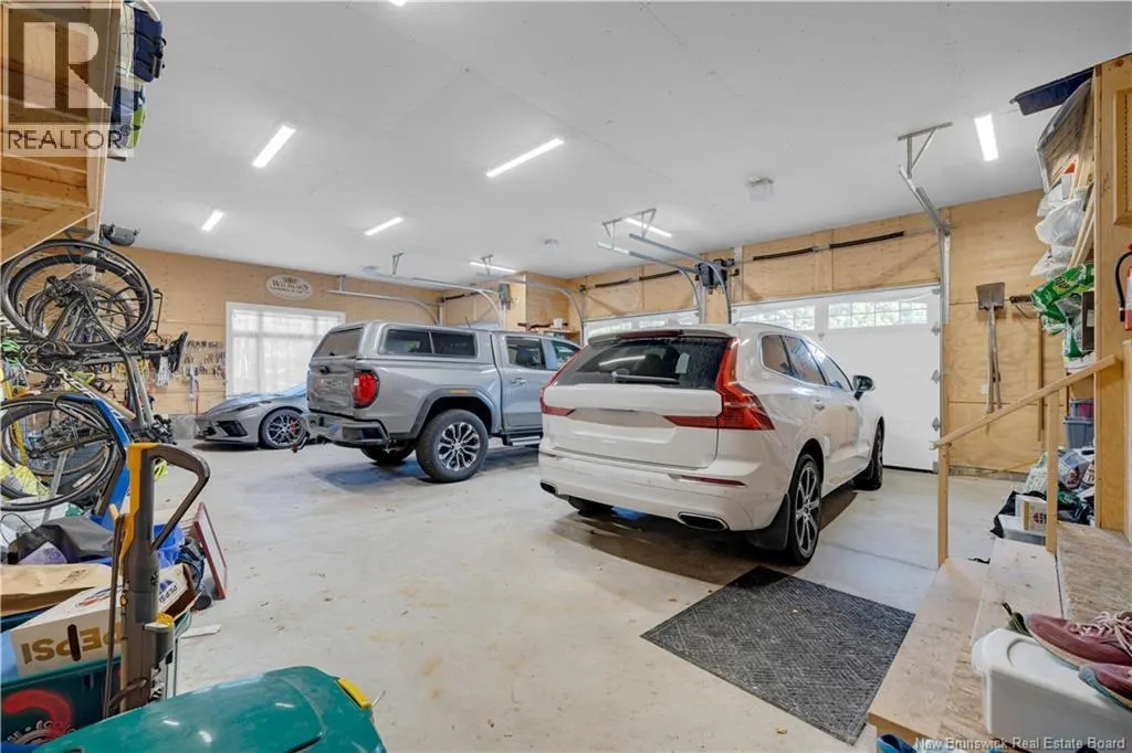 1121 Kennebecasis Drive