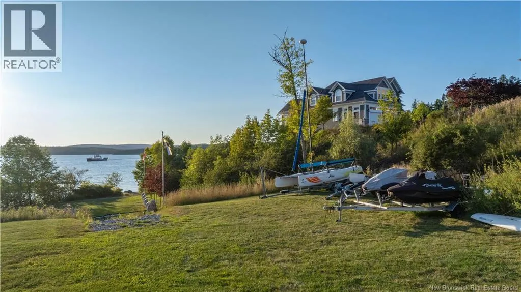 1121 Kennebecasis Drive