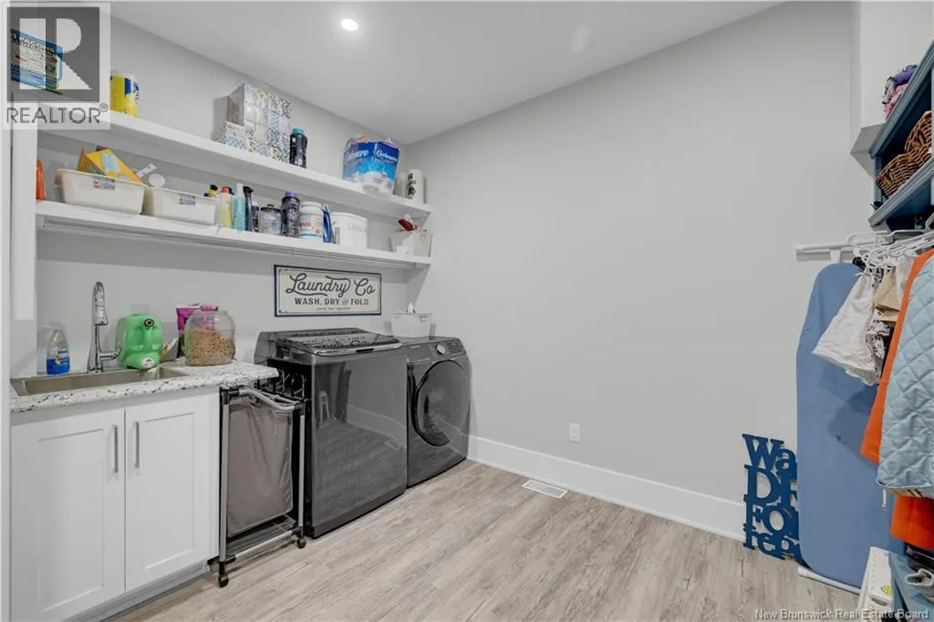 1121 Kennebecasis Drive